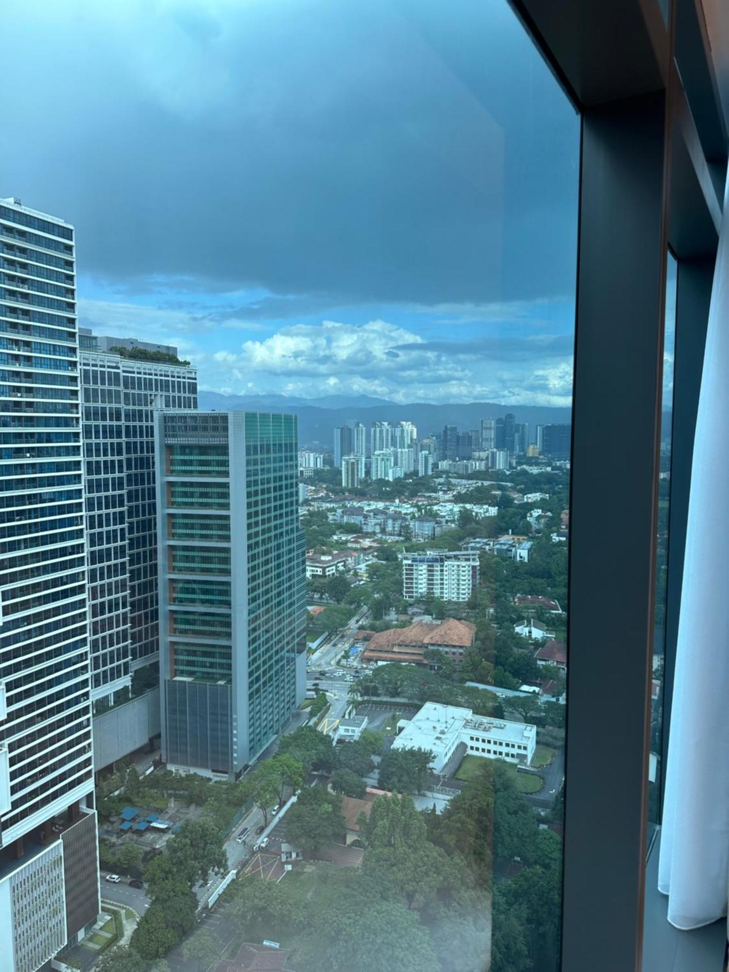 Luxury Suites At Eaton Klcc クアラルンプール エクステリア 写真